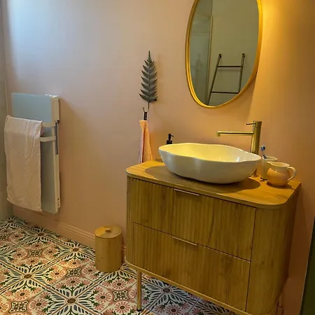 La Maison Sauvage Hébergement de vacances *