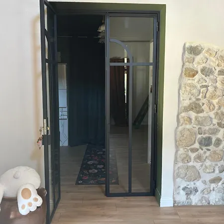 La Maison Sauvage Hébergement de vacances *